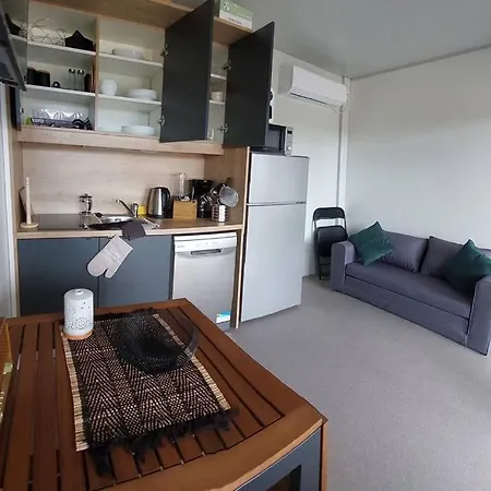 Near The Sea! Free Parking!mobile House Marina! *