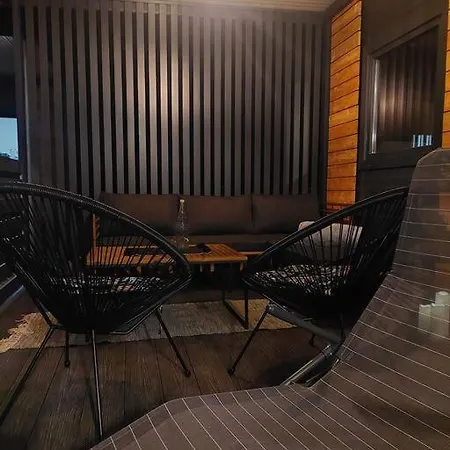 Appartement Near The Sea! Free Parking!mobile House Marina! Pirovac